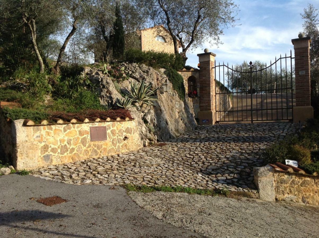 Valuable Rustic Tuscan Swimming Pool, Breathtaking View Of Camaiore Zewnętrze zdjęcie